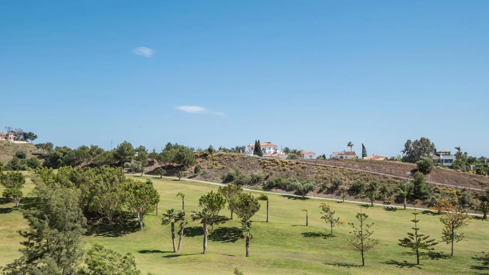 Relaxation, Golf And Beach Velez Malaga Ferienhaus